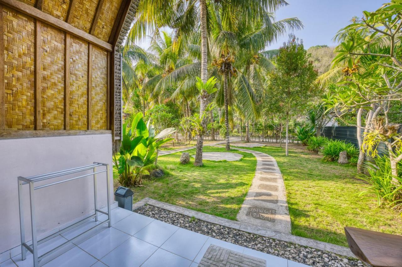 Toyapakeh Ananta Bungalow מראה חיצוני תמונה
